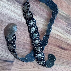 Chico's Western Cowgirl Leather Metal Grommet Belt ML Adjustable Hippy Boho Chic